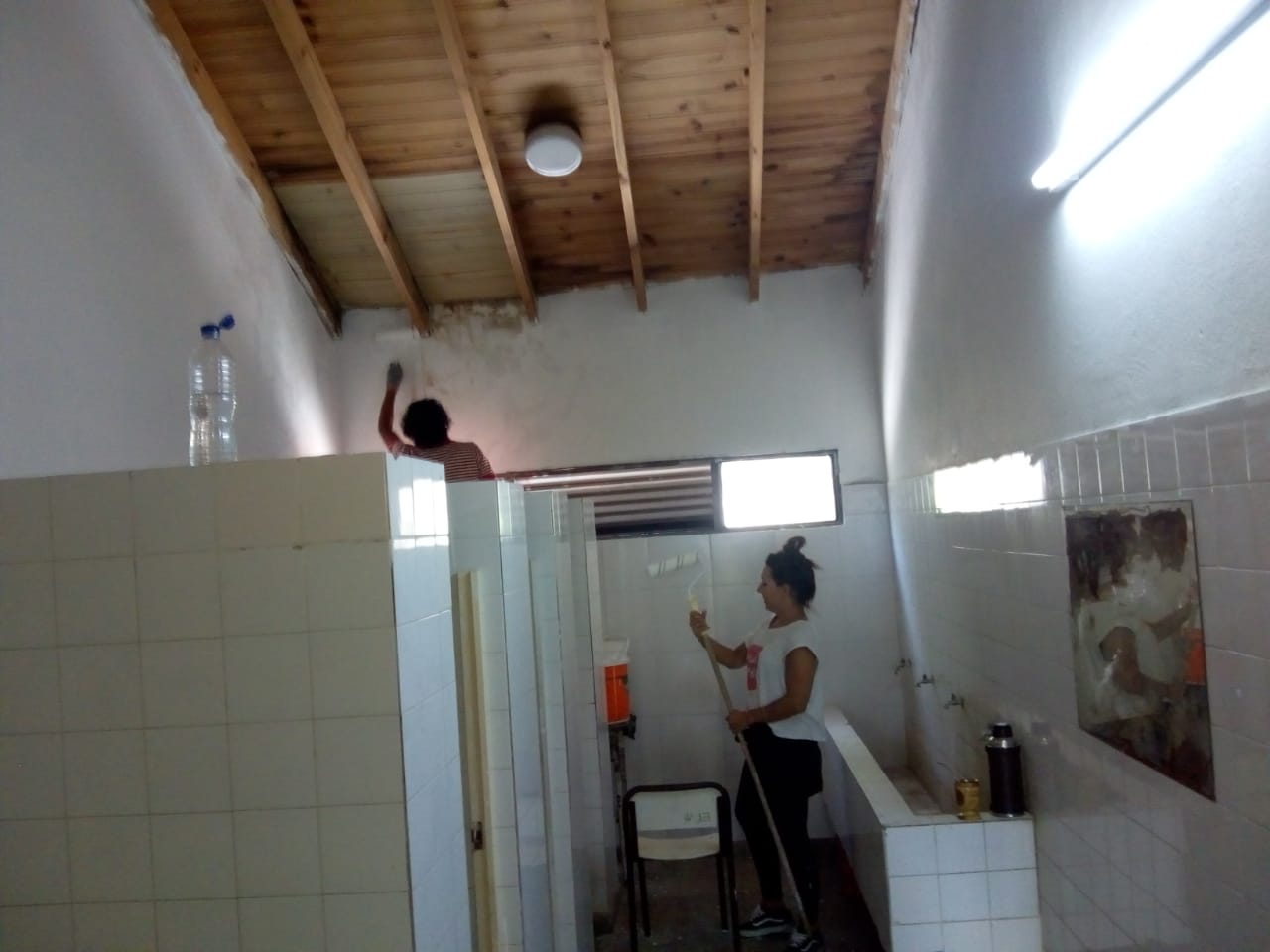 Pintando la escuela - Imagen 6